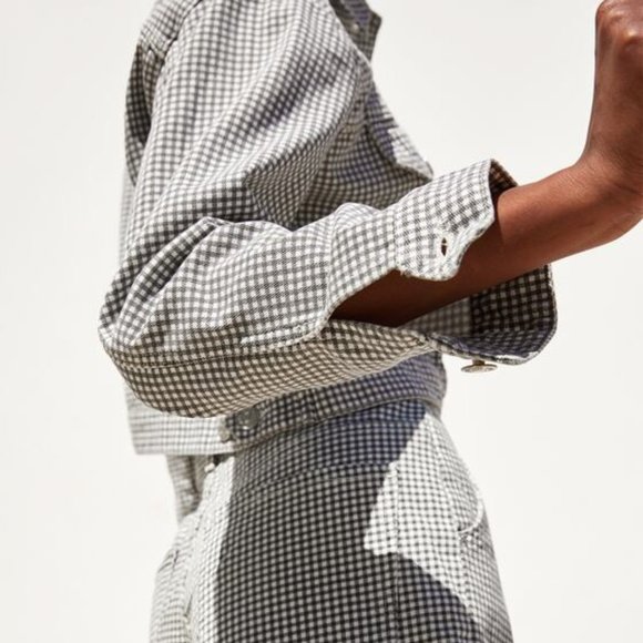 ✨HOST PICK ✨ Zara Gingham Cropped Denim Jacket - Picture 3 of 5